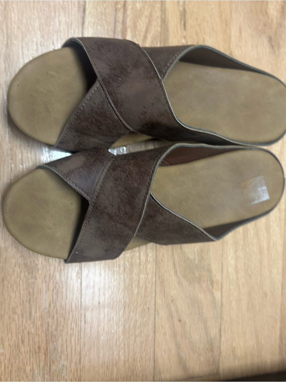 Women’s Brown Slide Sandals - Classic Cross Strap